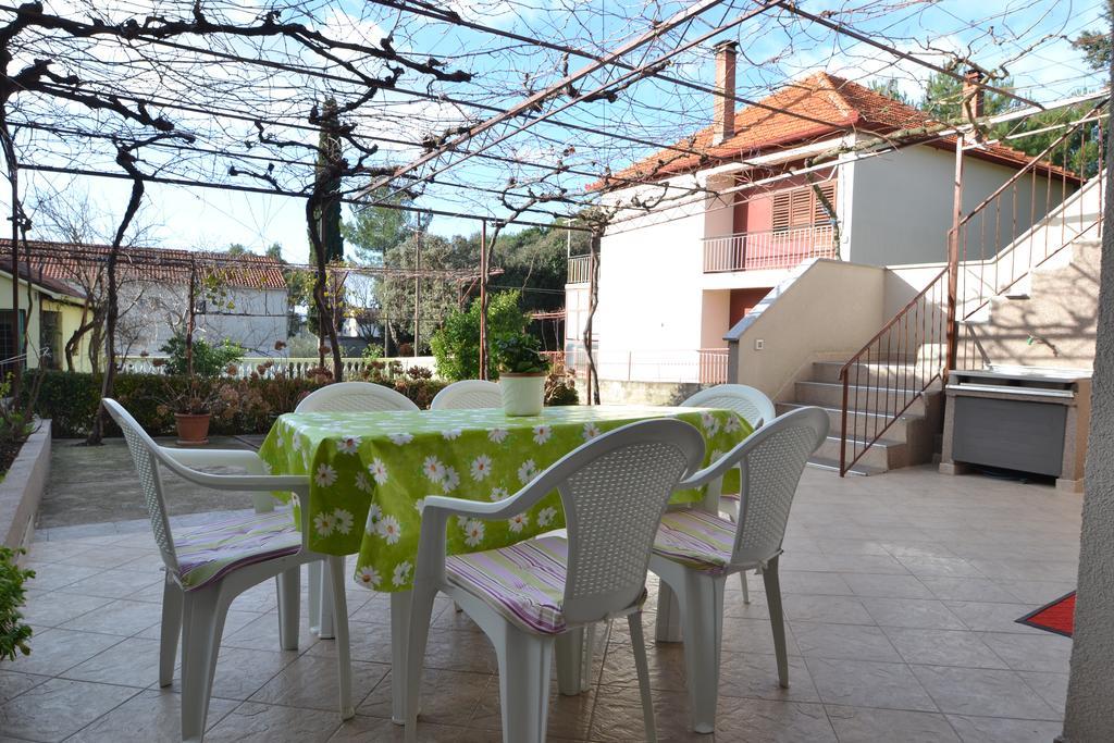 Apartments Kresan Sukošan Exterior foto